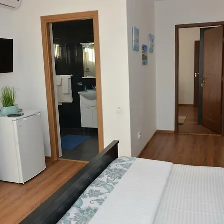 Pensión California Dreaming Năvodari